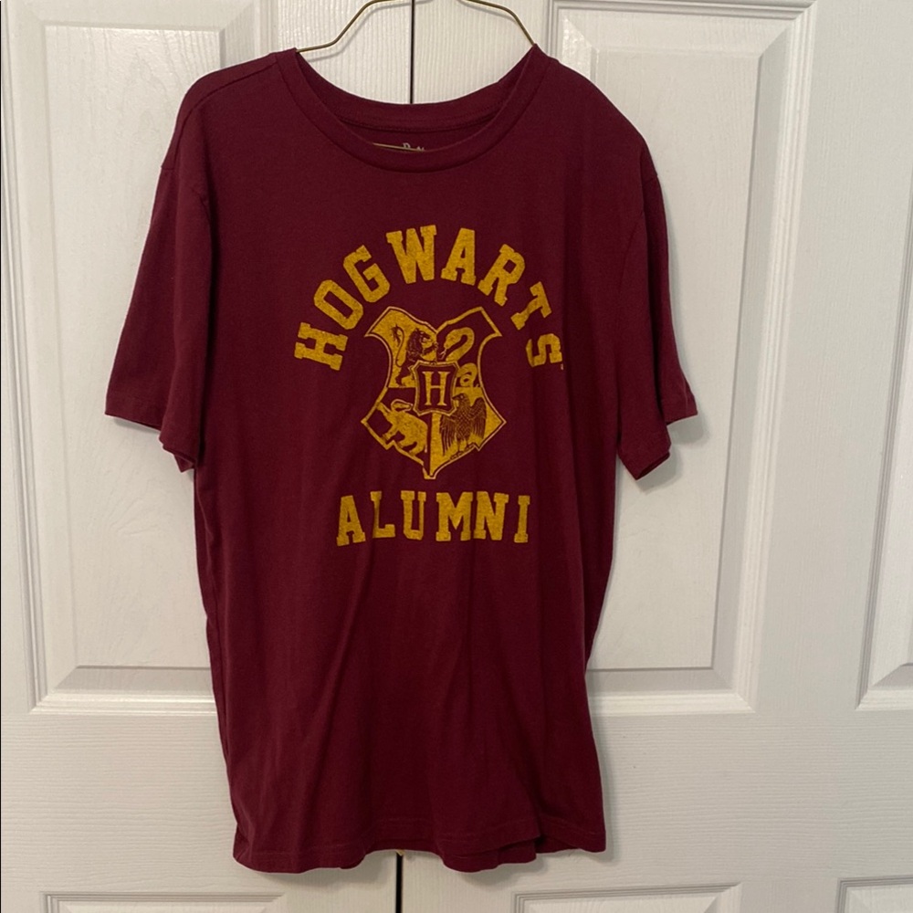 WB Harry Potter Burgundy Tee
